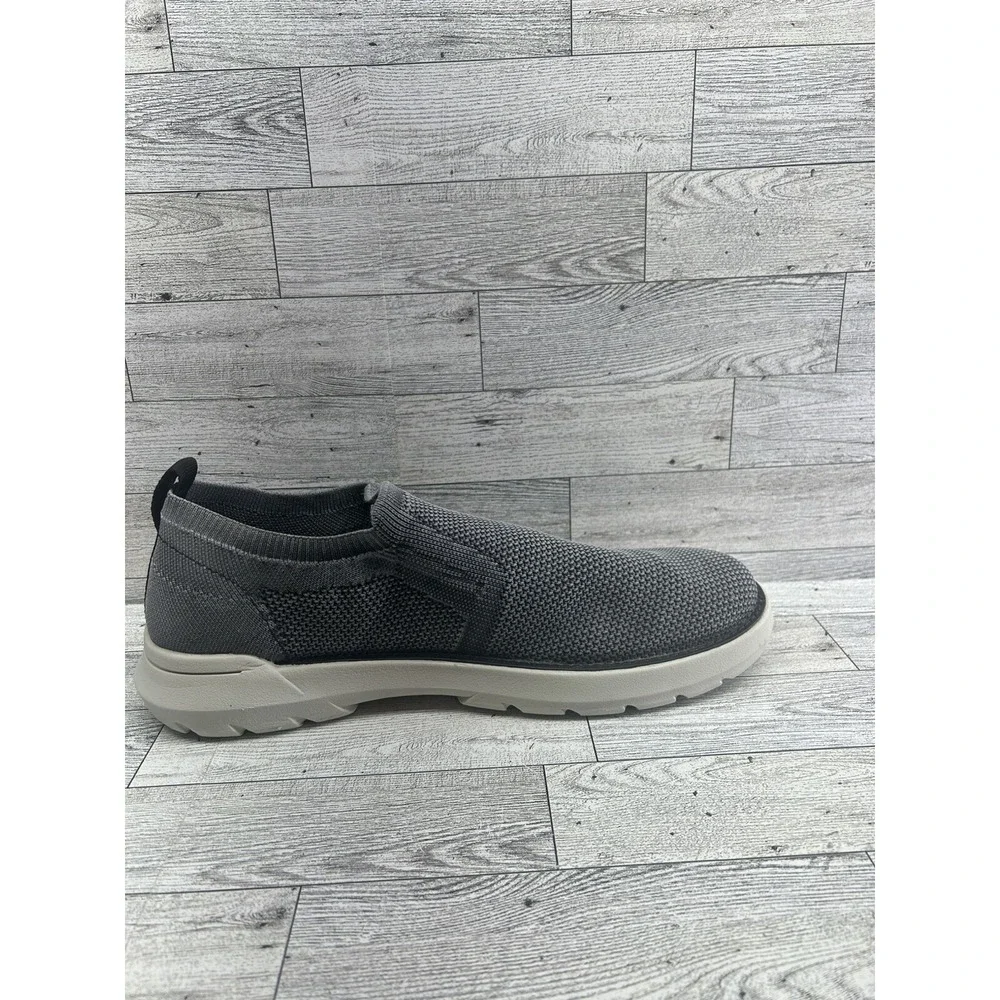 Skechers USA Men's Doveno-Oswyn Fly Rounded Toe Mesh‎ Slip On Gray Shoes Sz 10.5
